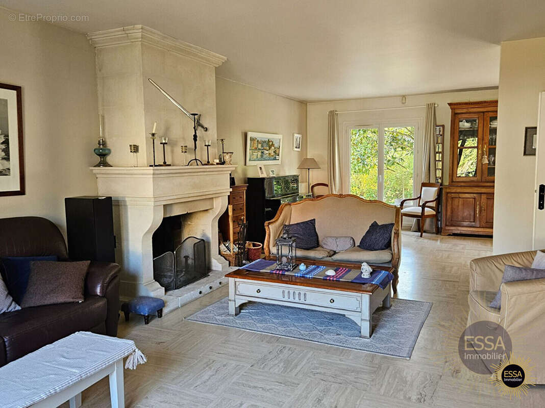 Maison à NOISY-LE-ROI