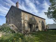 Maison à RIEUPEYROUX