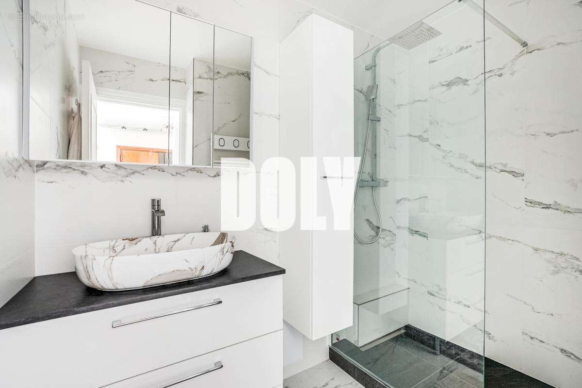 Doly - appartement - 3 pièces - rez-de-jardin de 60m2 - neuilly-sur-seine - photo 8