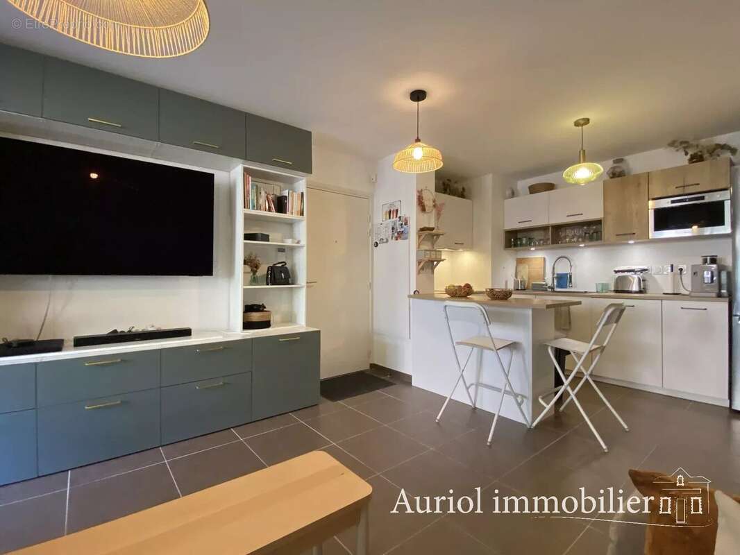 Appartement à AURIOL