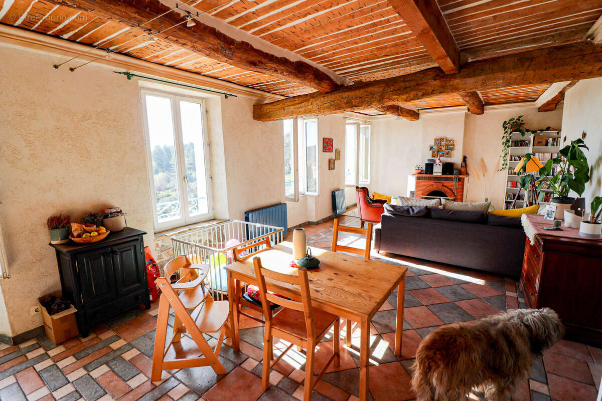 Appartement à FLAYOSC
