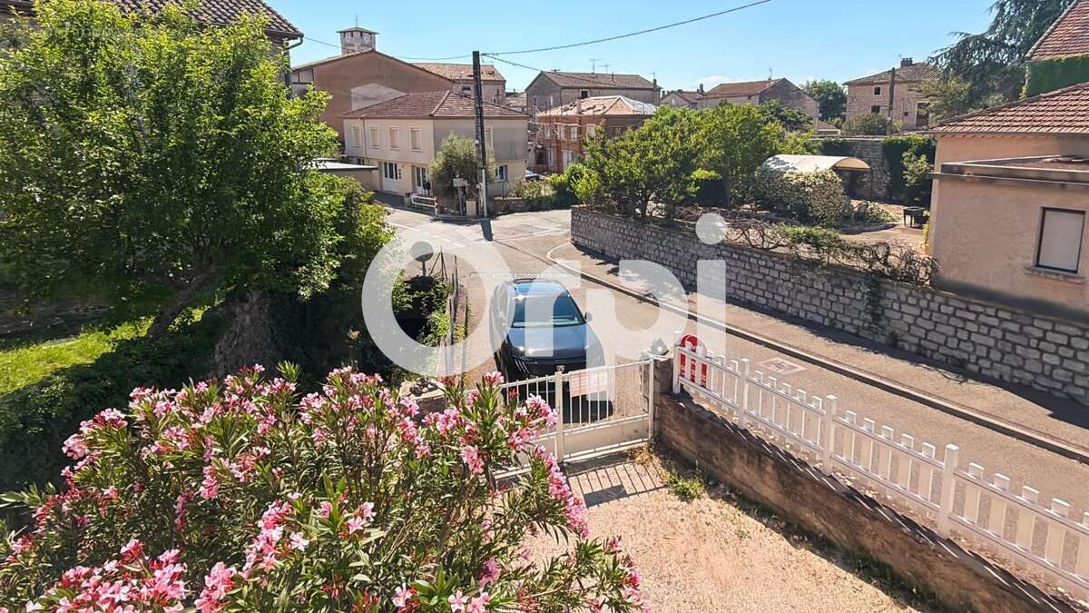 Maison à RUOMS