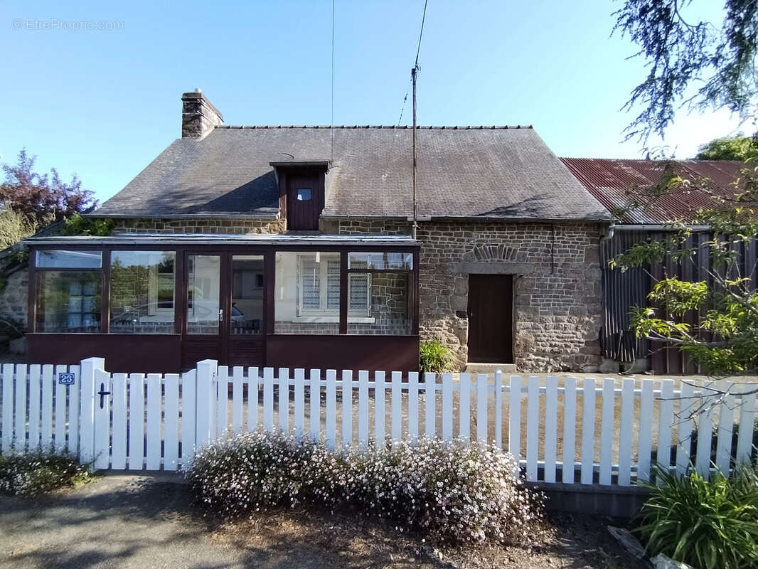 Maison à ROMAGNE