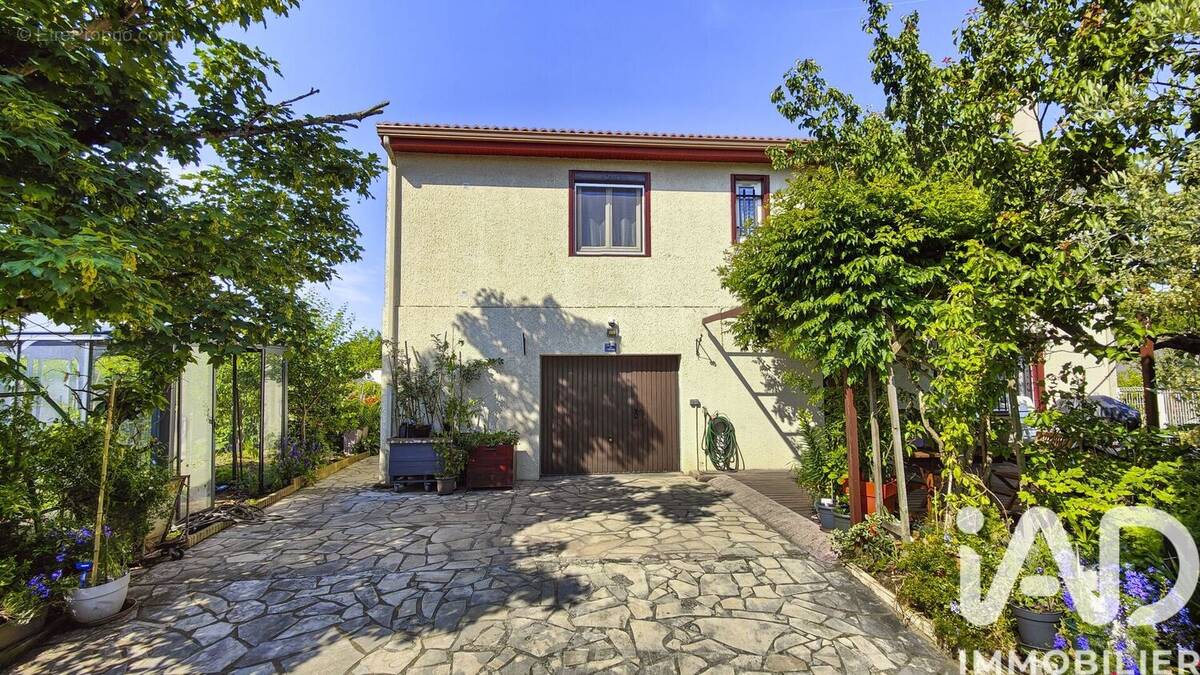 Photo 1 - Maison à TOURNEFEUILLE