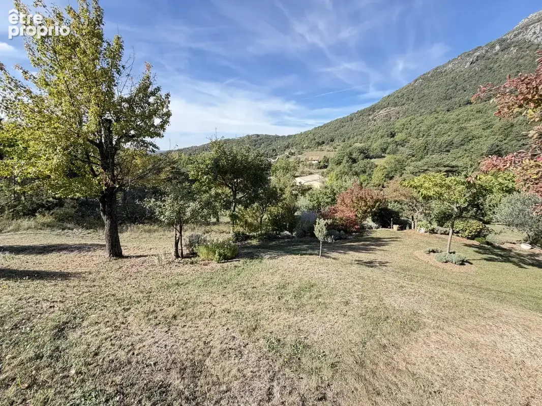 LA BASTIDE – Une propriété pleine de charme dans un écrin de verdure – 395 000 € - photo 23