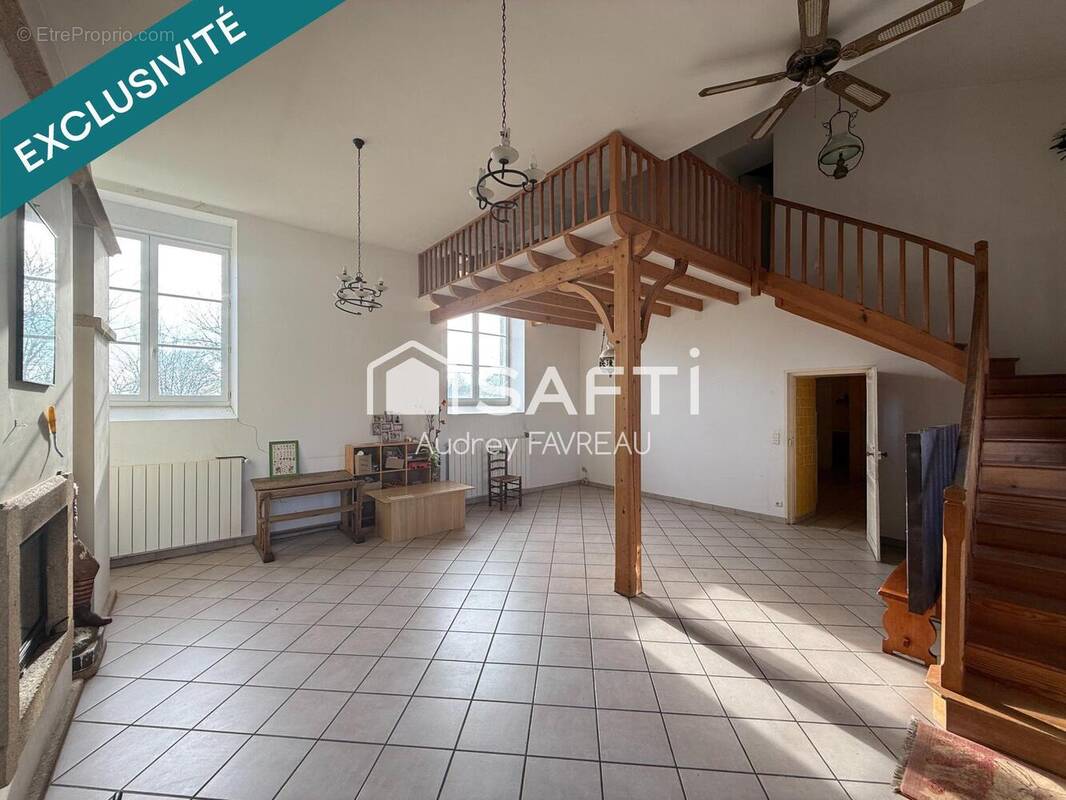Photo 1 - Maison à VOUHE