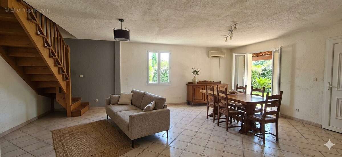 Maison à BRIGNOLES