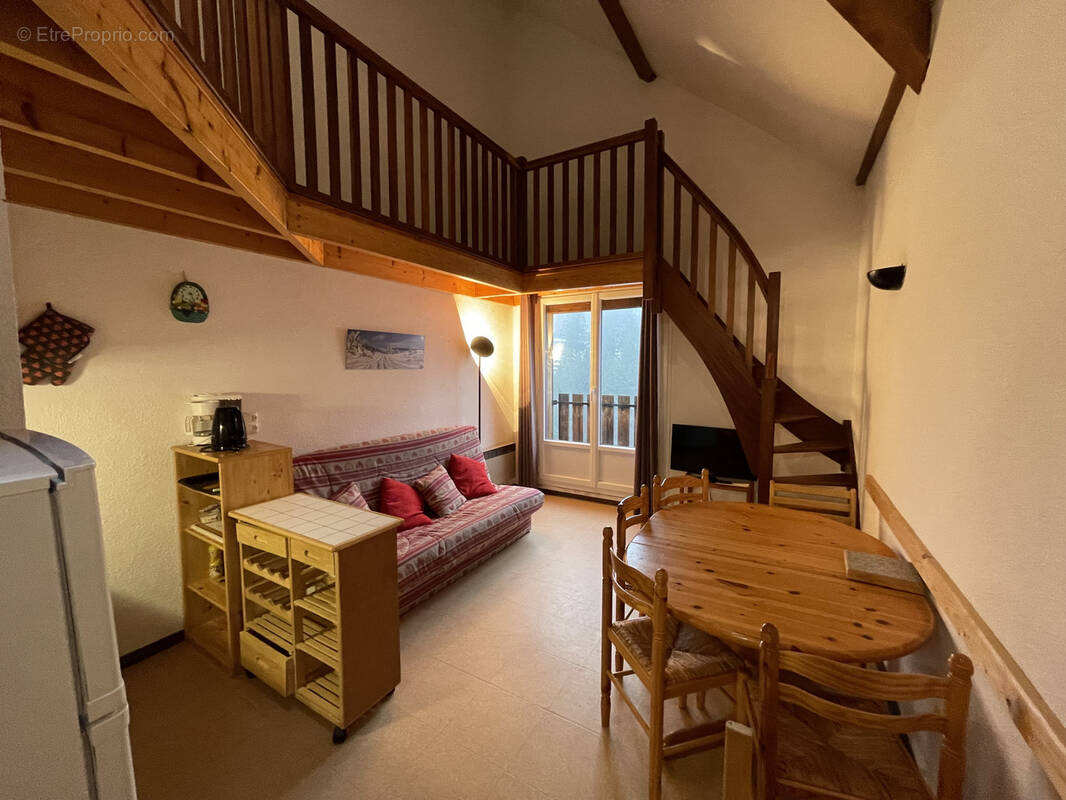 Appartement à LAVEISSIERE