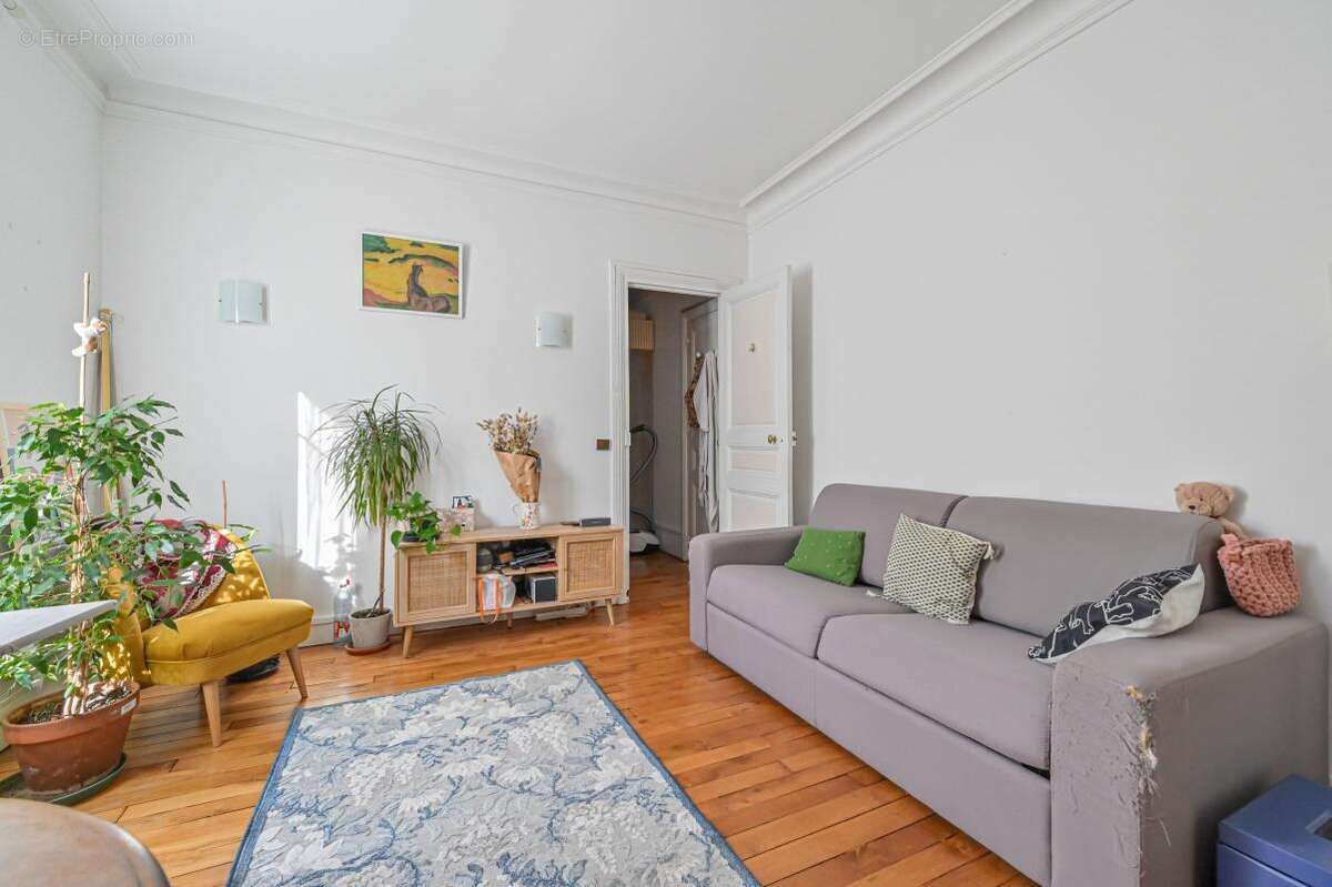 Appartement à PARIS-18E