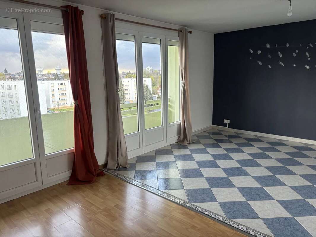 Appartement à SAINT-QUENTIN