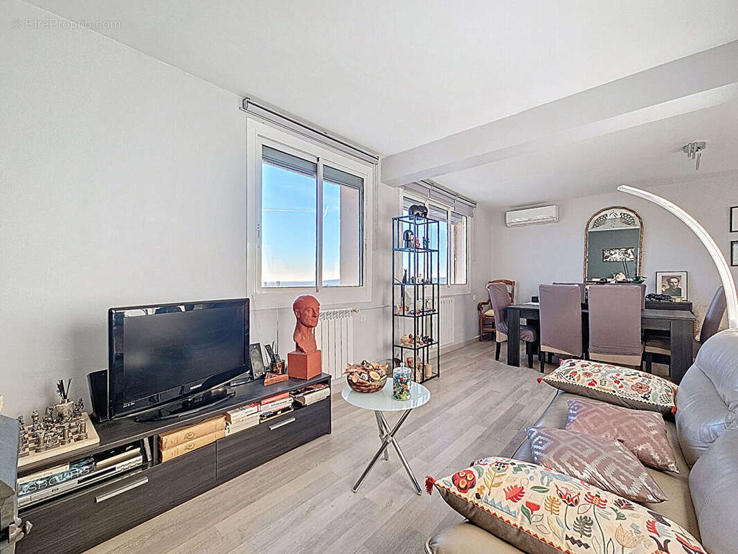 Appartement à MARSEILLE-12E