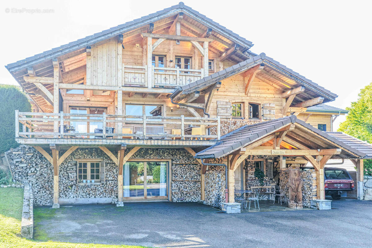 Maison à LARRINGES