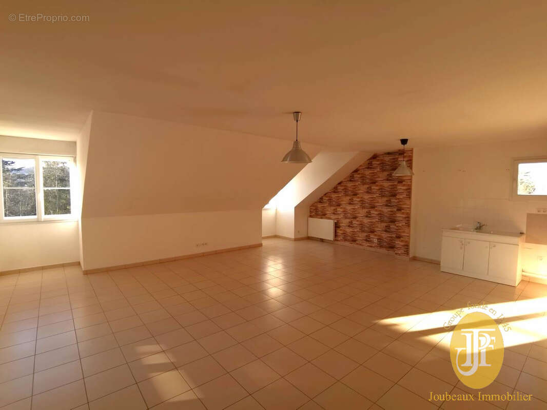Appartement à MANTES-LA-JOLIE