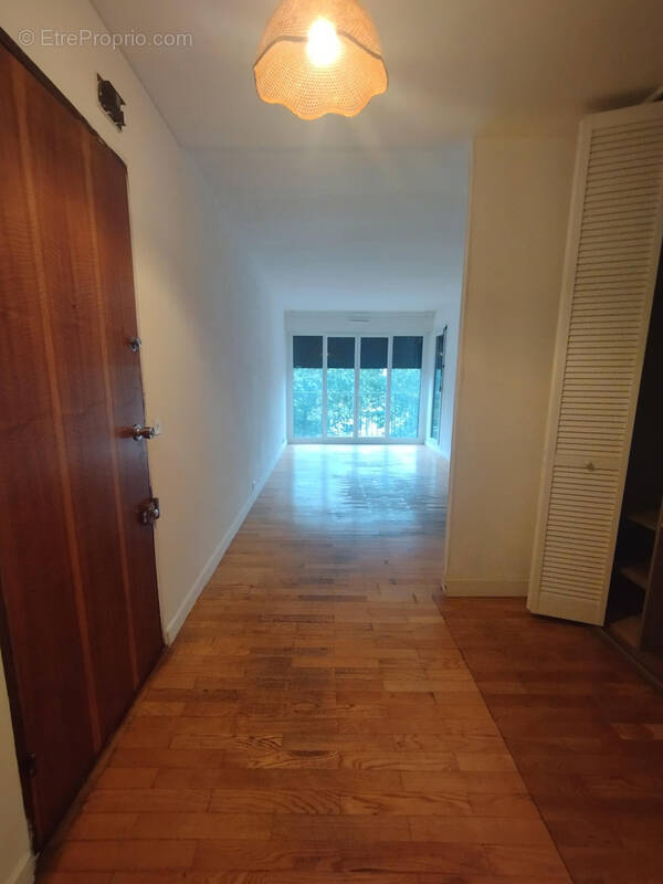 Appartement à GRIGNY