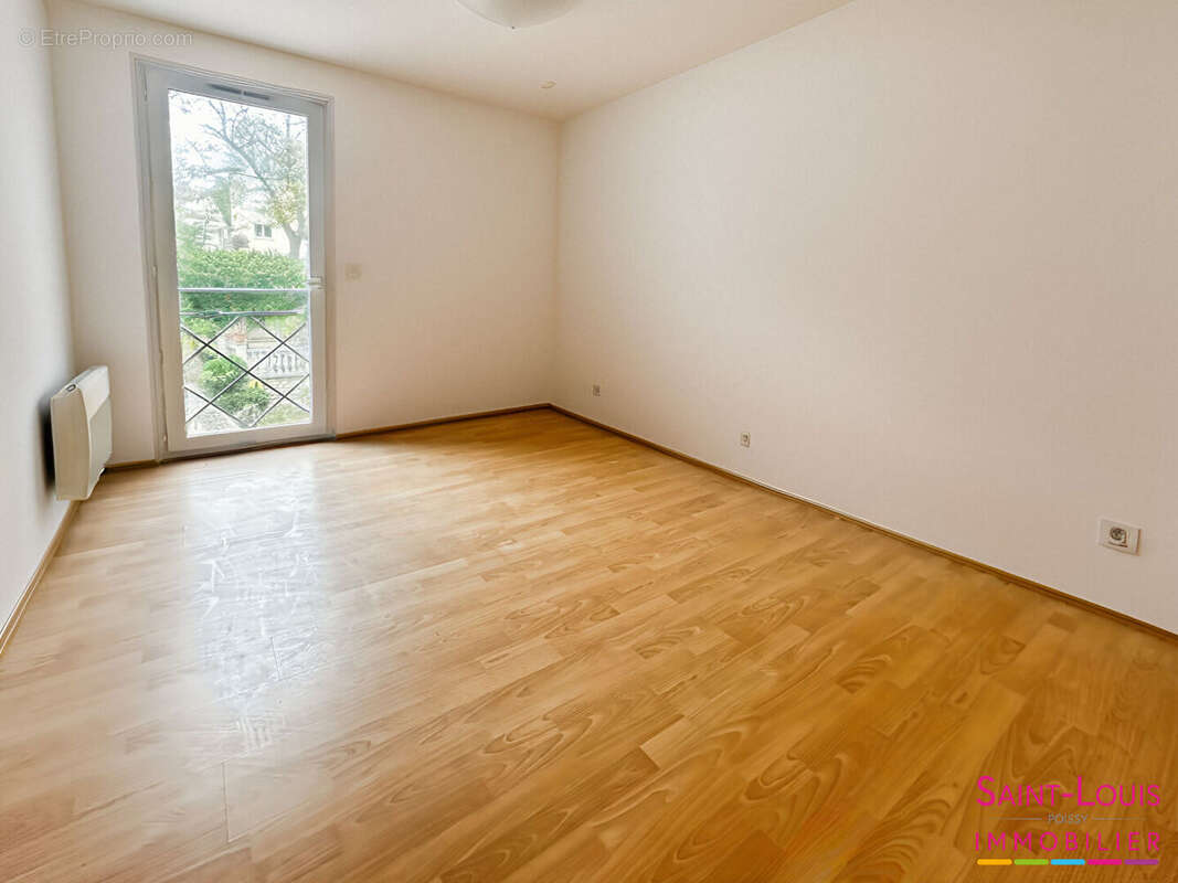 Appartement à CARRIERES-SOUS-POISSY