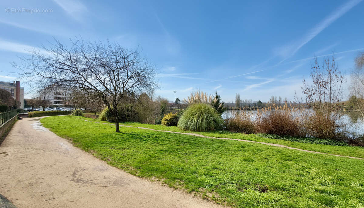 Appartement 3 pièces de 61 m² à viry-châtillon face au lac - jardin, gare rer à 10 min - photo 13
