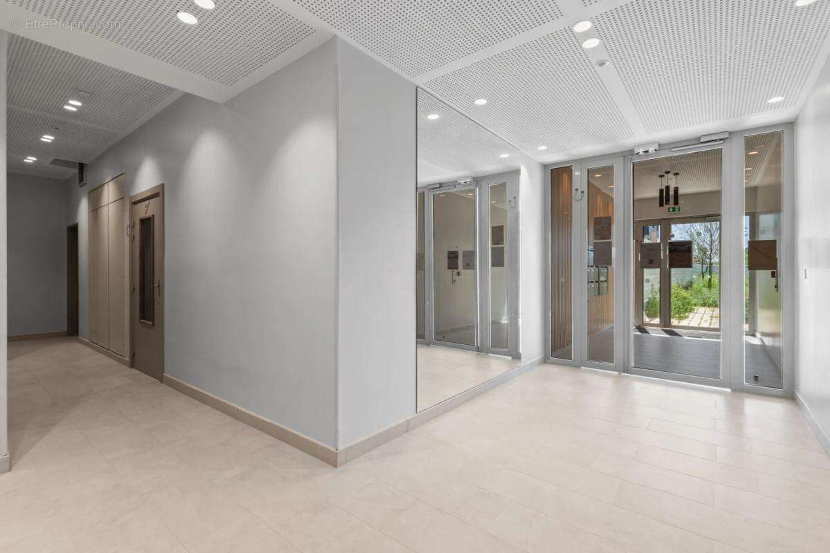 Appartement à BUSSY-SAINT-GEORGES