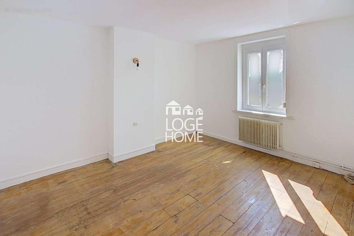 Maison 130 m² à Wavrin  - photo 2