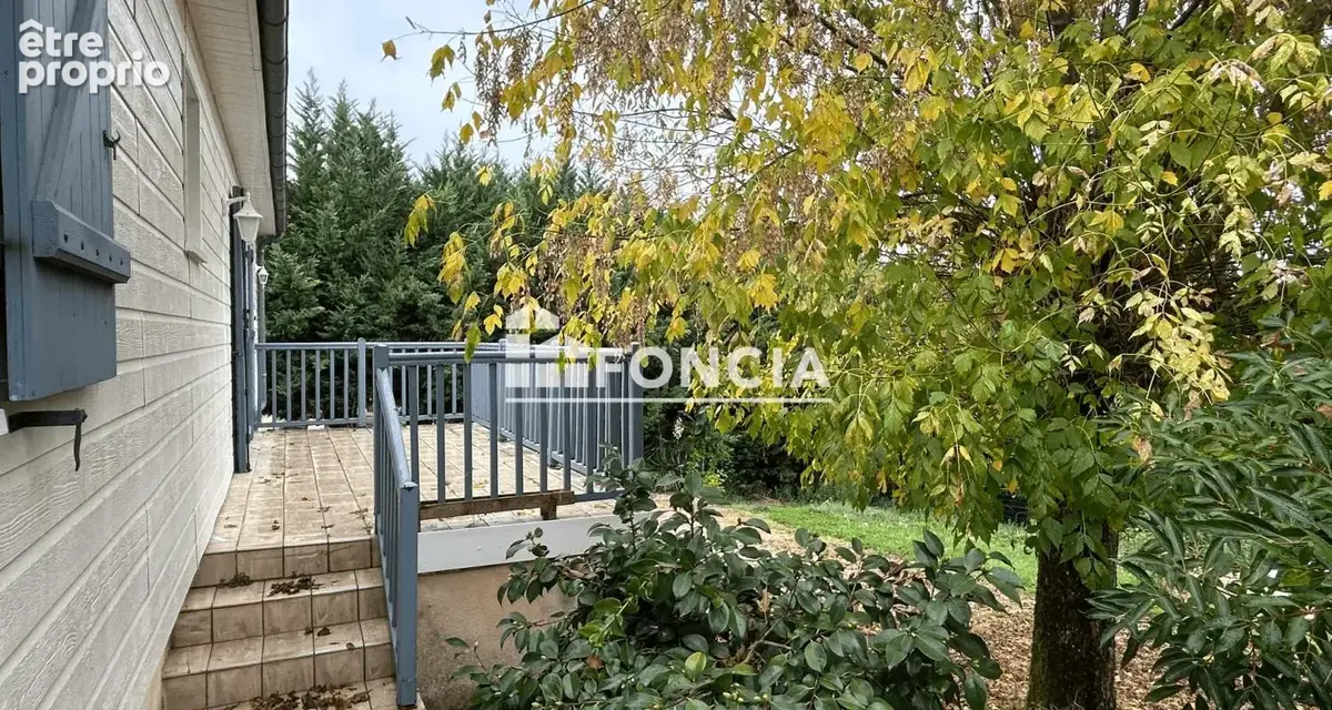 Boulazac - plain pied t4 - 2 garages - photo 2