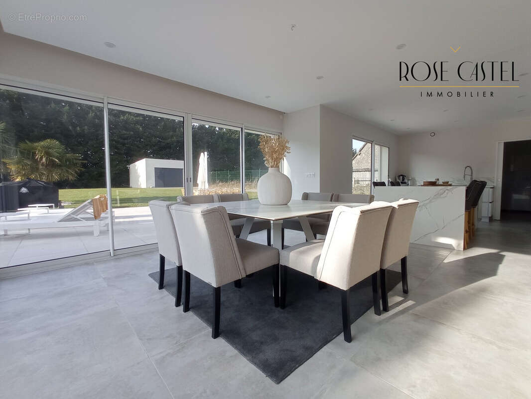 Maison à COURVILLE-SUR-EURE