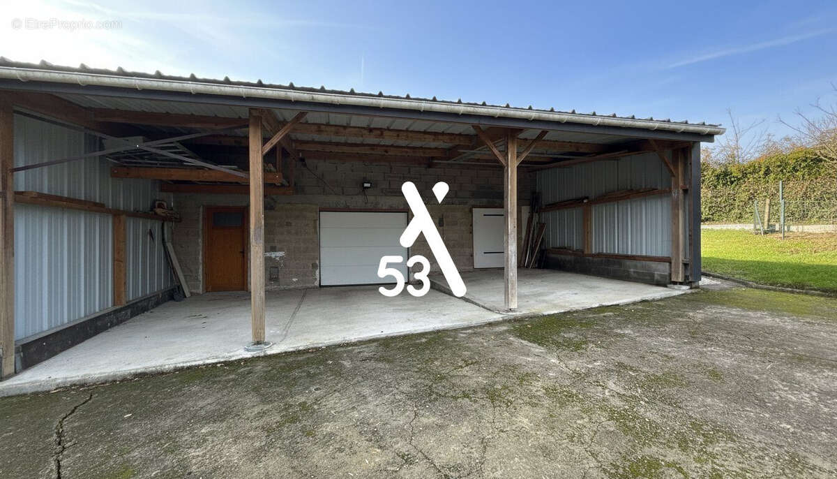 Maison à EPERLECQUES