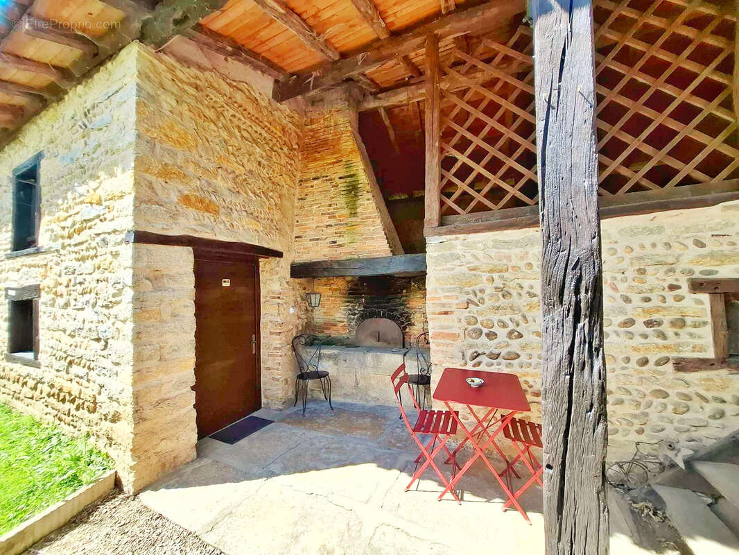 Maison à VIRIAT