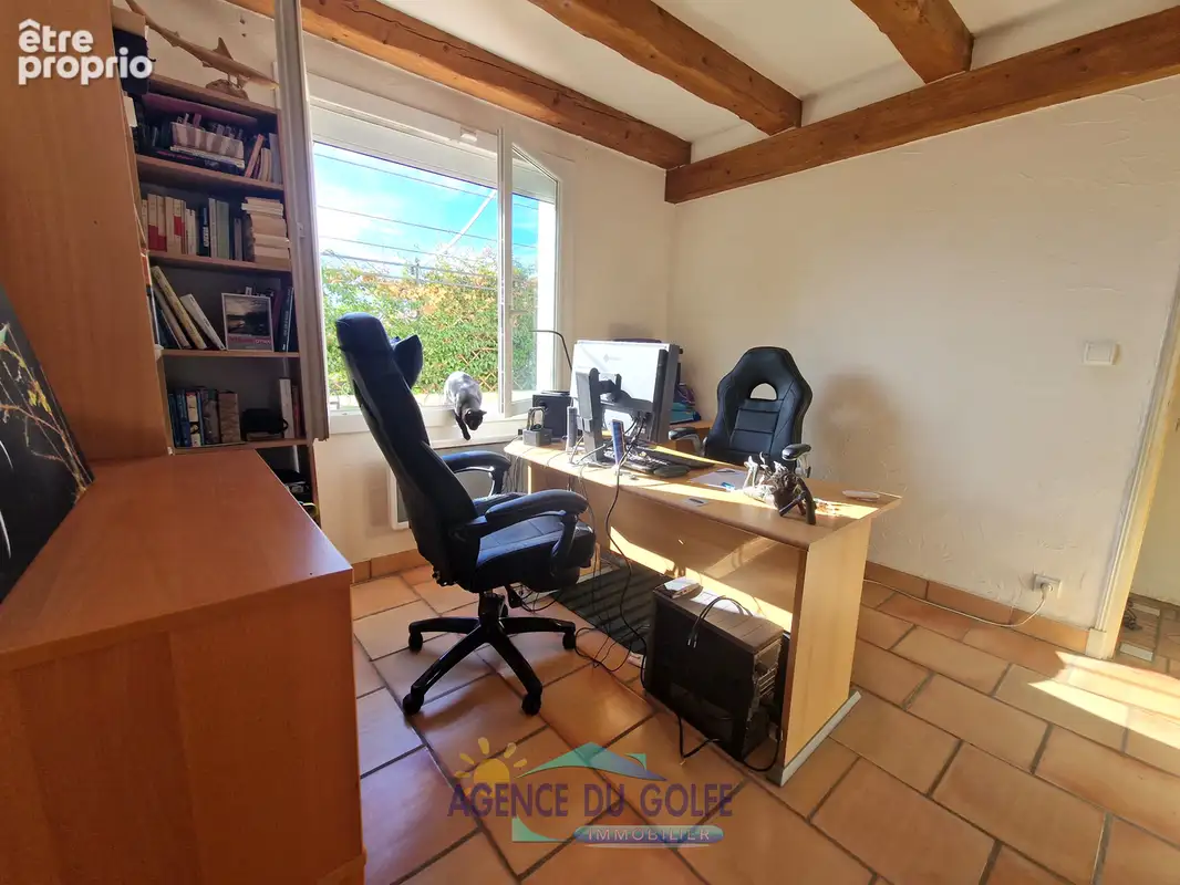 Spacieux T 5 en duplex avec jardin - photo 11