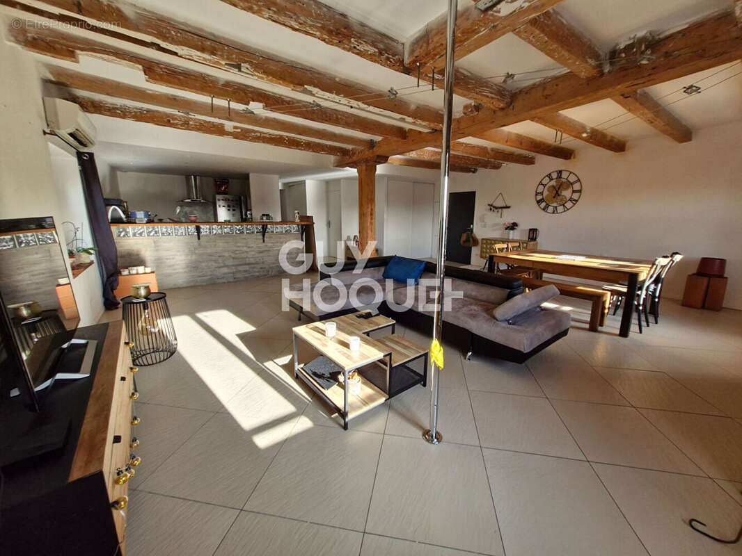 Appartement à MARSEILLE-14E
