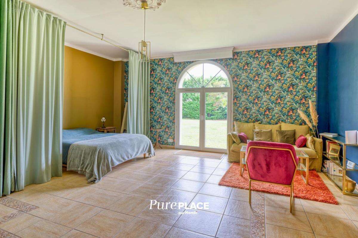 Maison/Villa T7 de 390 m² à Saint-Jory 31790 - photo 19