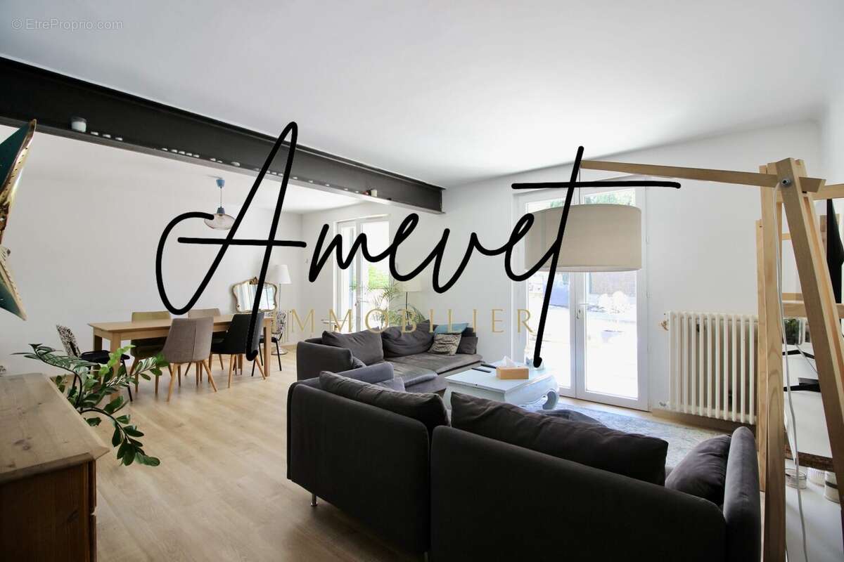 Maison à MORIERES-LES-AVIGNON