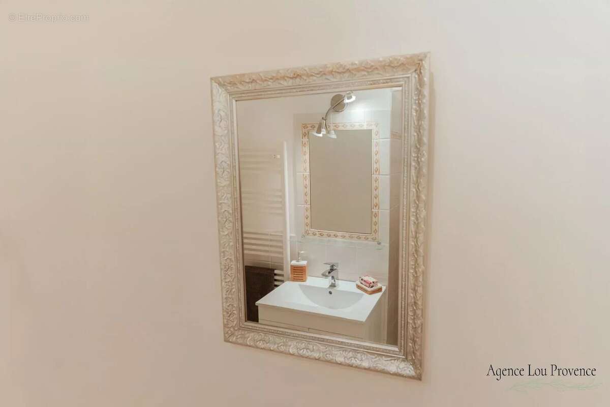 Maison à SAINT-MARTIN-DE-CRAU