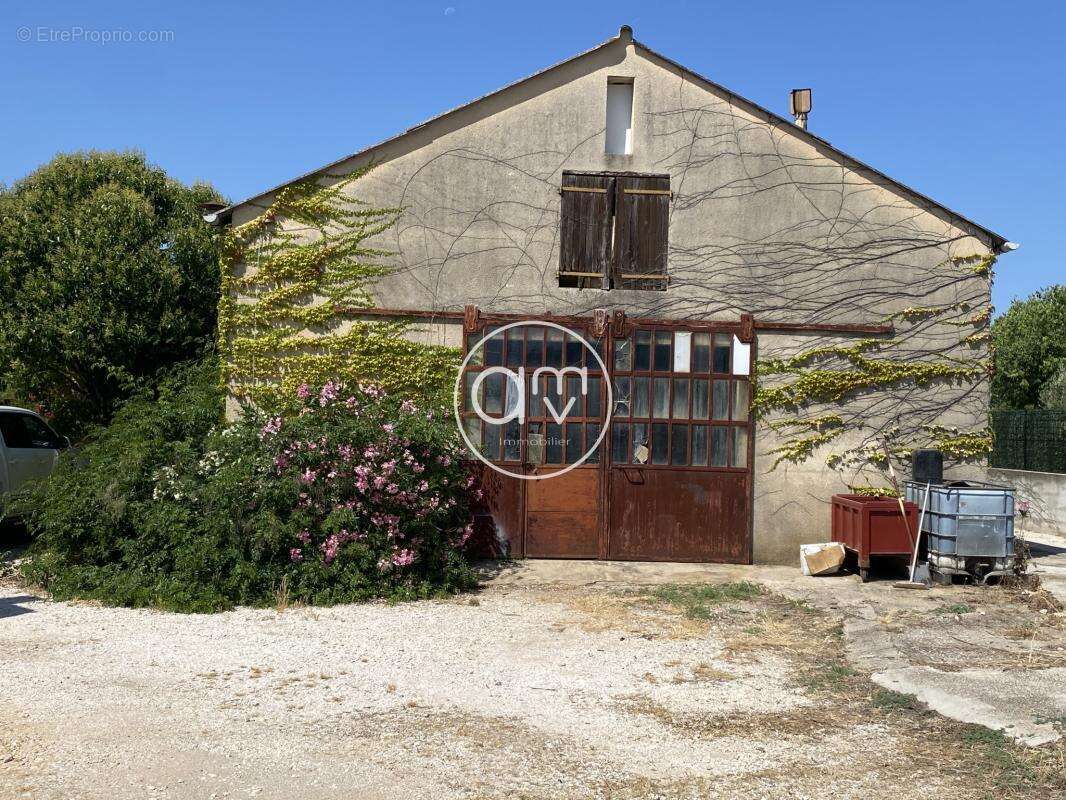 Maison à SOLLIES-VILLE