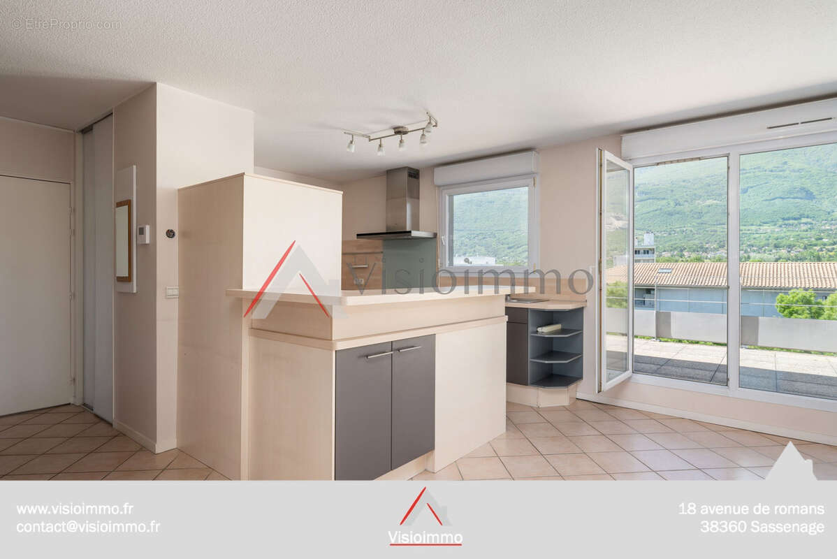 Appartement à LE PONT-DE-CLAIX