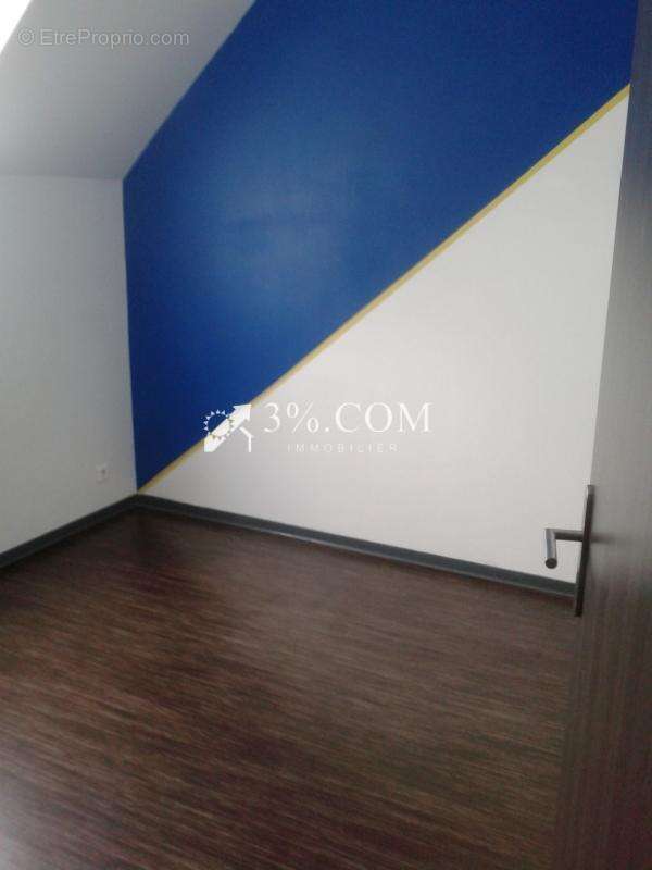 Maison à GONDECOURT