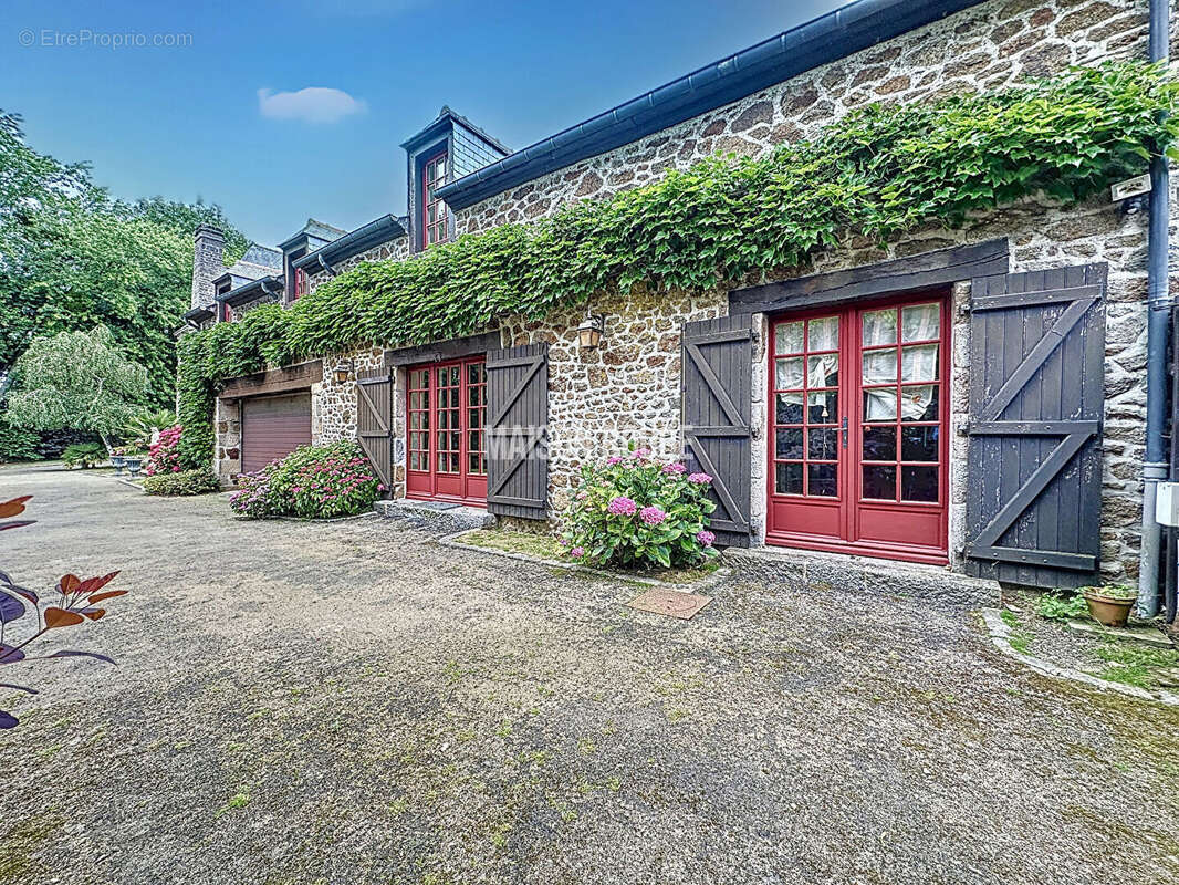 Maison à BECHEREL