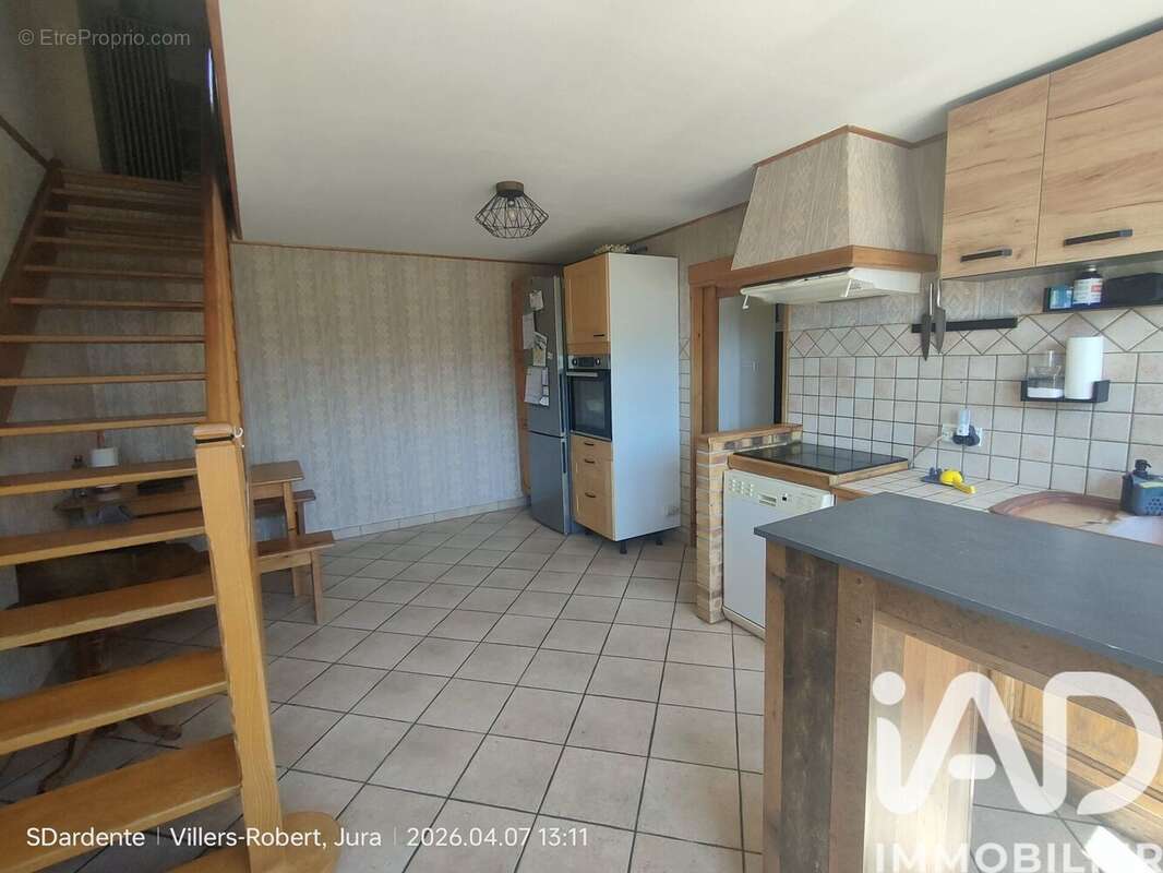 Maison 139 m² à Villers-Robert  - photo 8