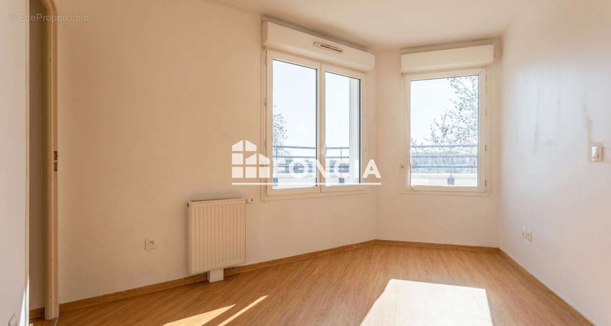 Appartement à ATHIS-MONS