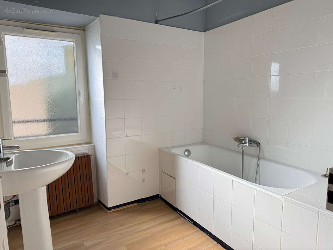 Maison à VILLEGAILHENC