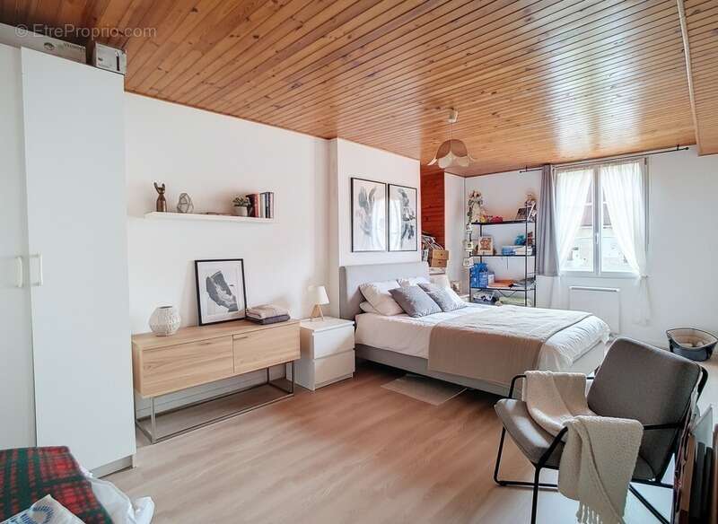 Maison à SAINT-MARTIN-DES-BOIS