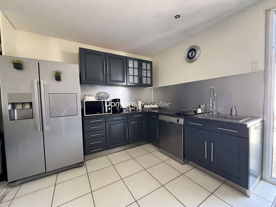 Maison 100 m² à Pollestres  - photo 3