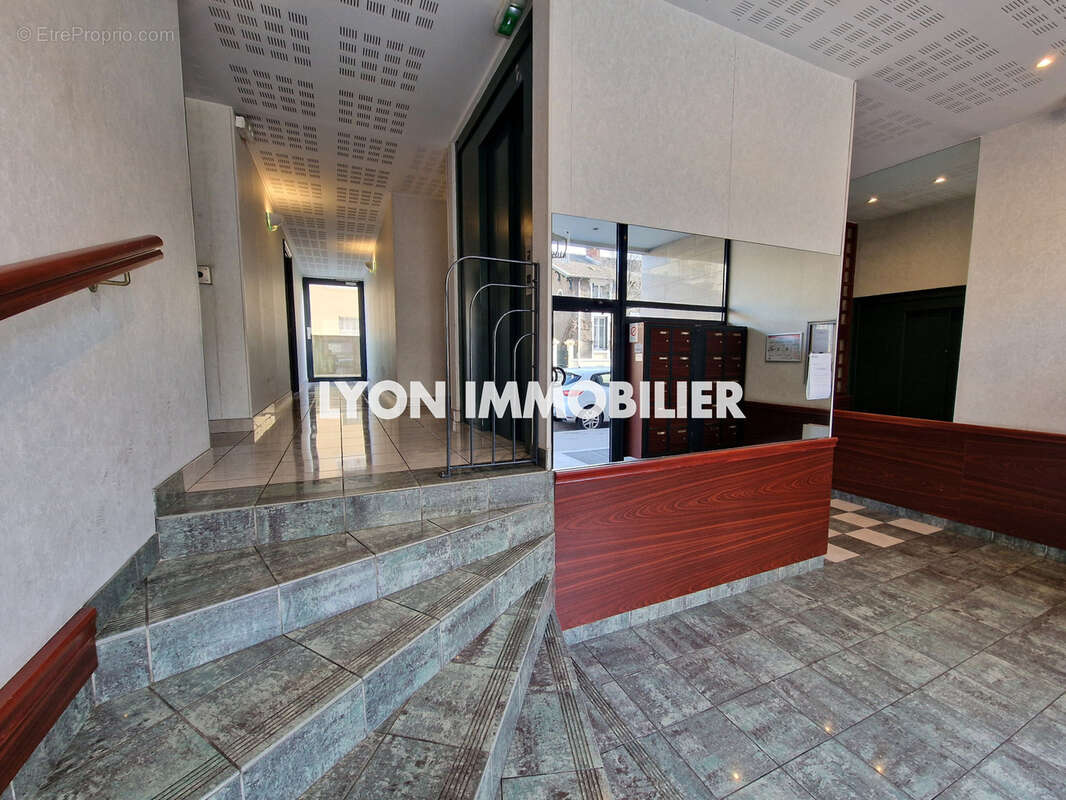 Appartement à LYON-8E