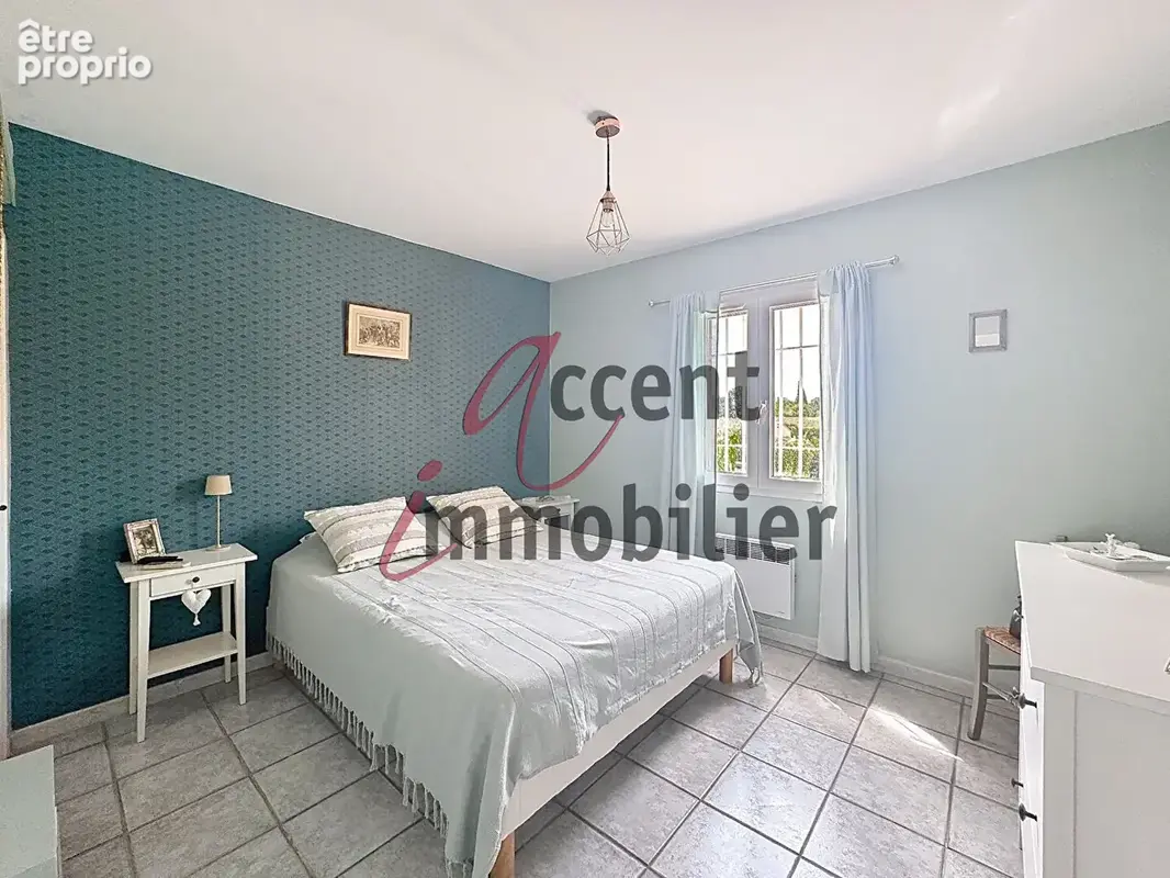 Mollégès, villa de 130m² avec piscine sur 1200m² de terrain - photo 8