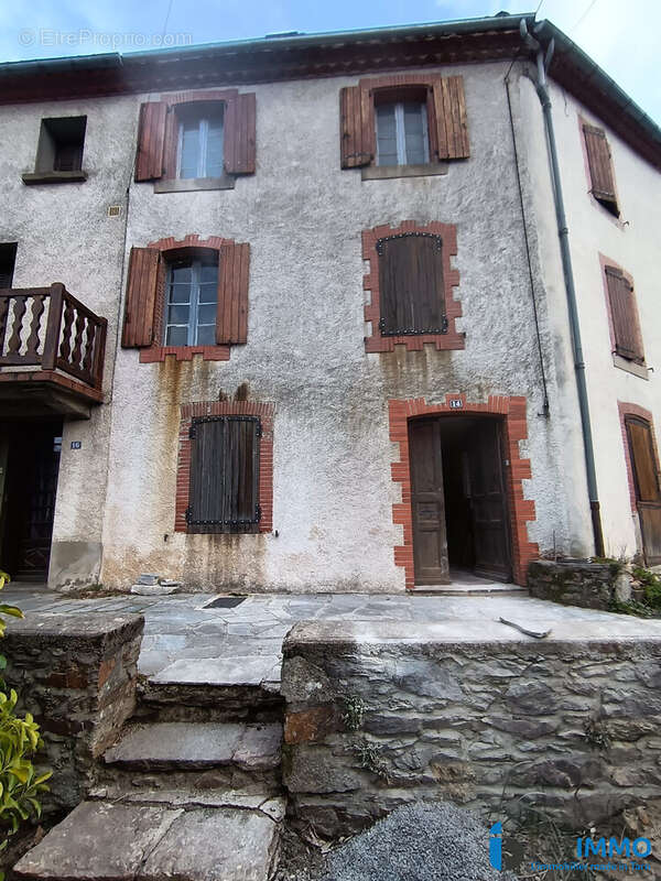 Maison à SAINT-AMANS-VALTORET