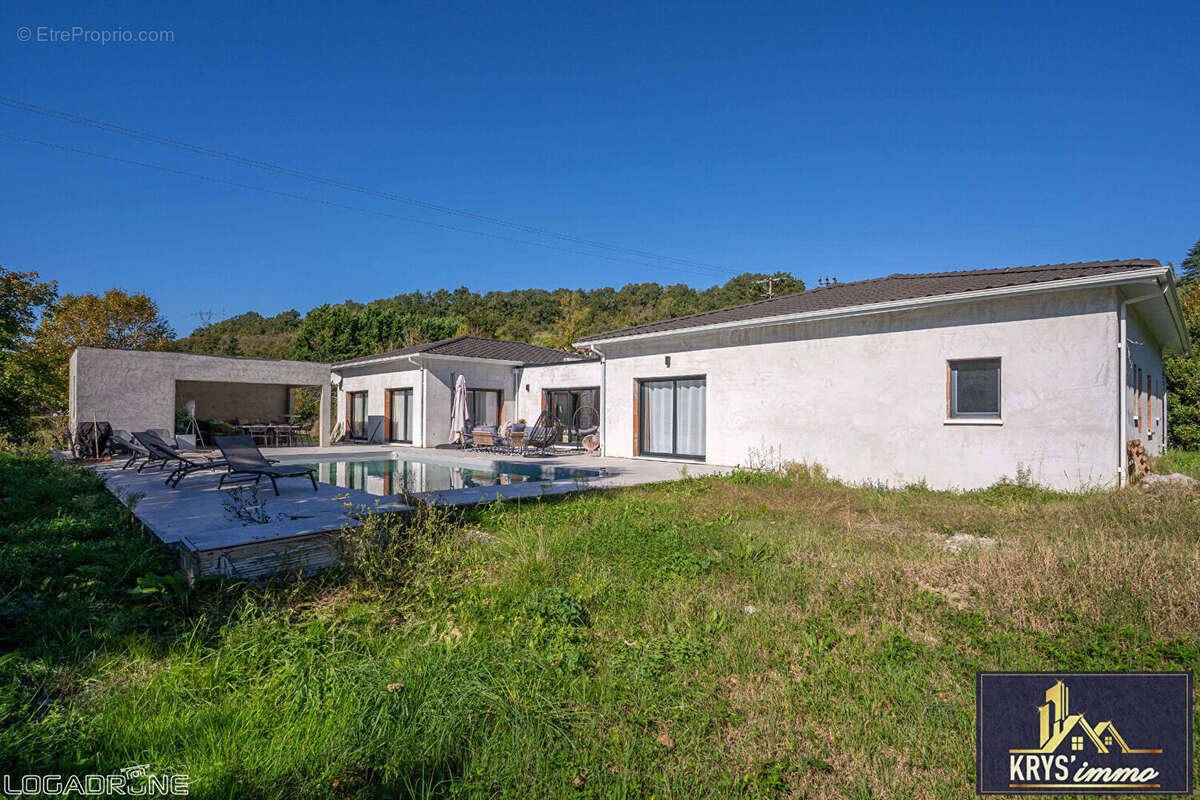 Maison à COLAYRAC-SAINT-CIRQ