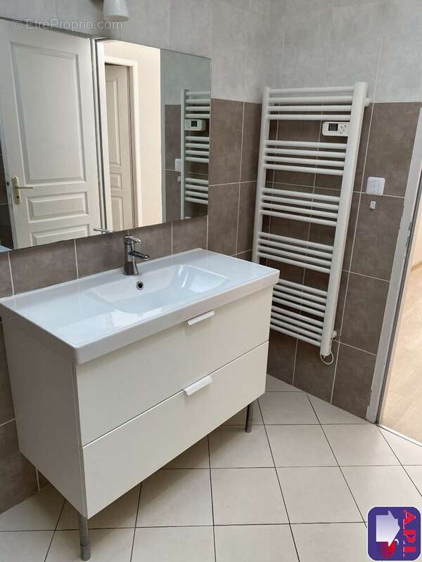 Maison à LA BASTIDE-DE-BOUSIGNAC