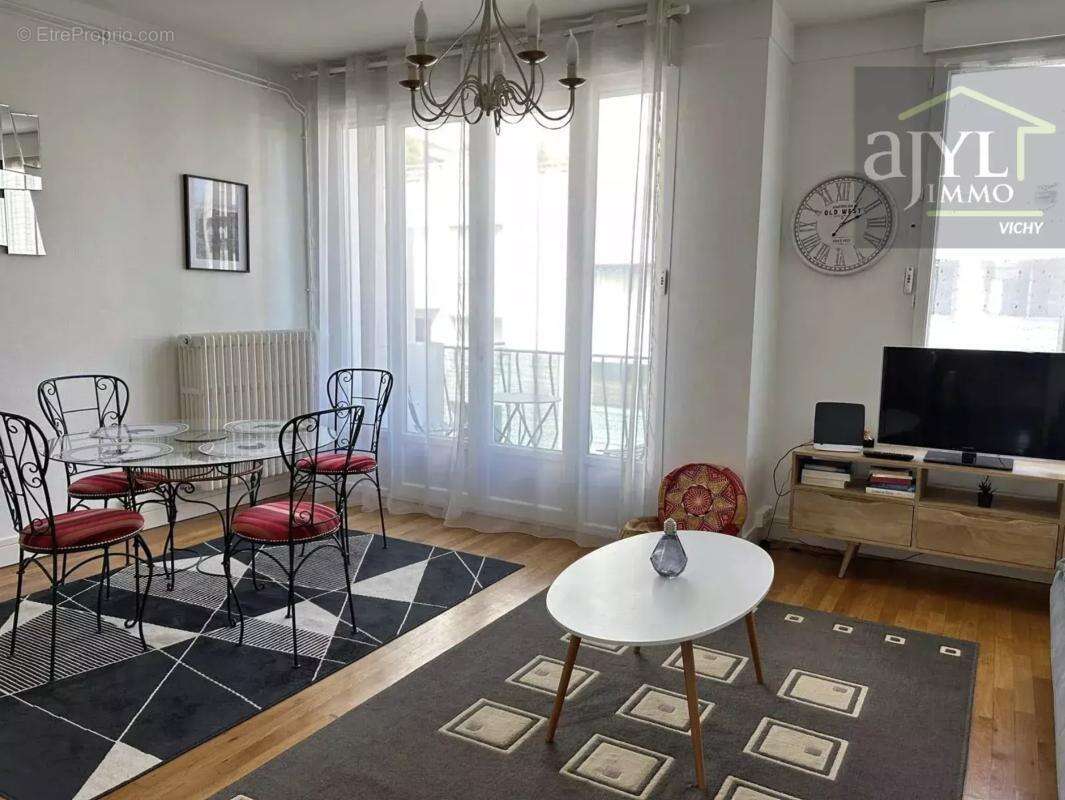 Appartement à VICHY