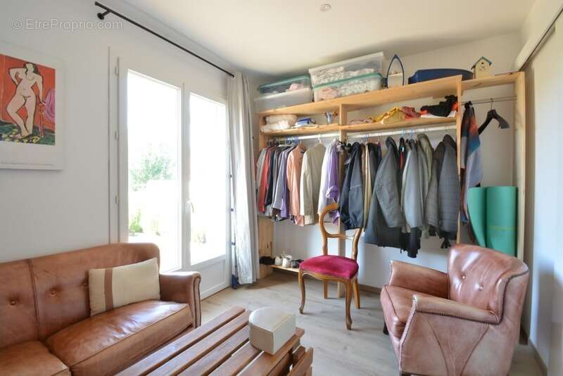 Minzac (Dordogne) maison plain pied 3  chambres + garage et jardin - photo 16