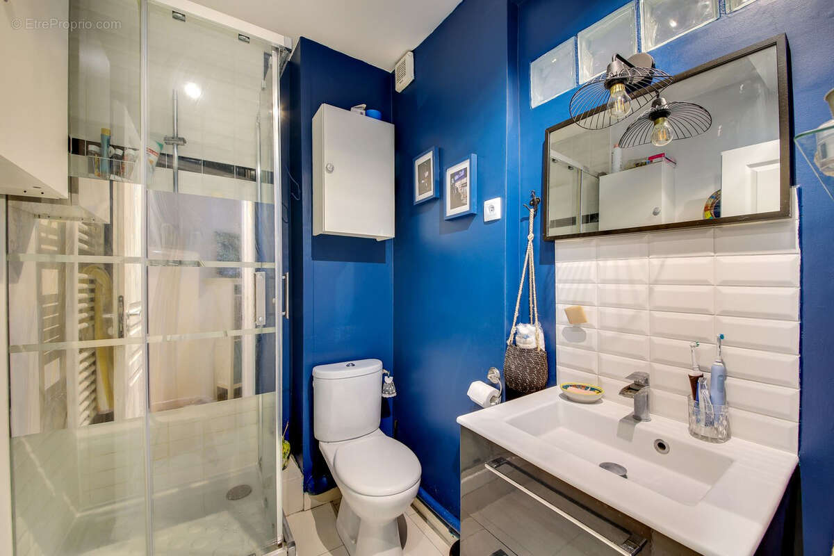 Appartement à PARIS-18E