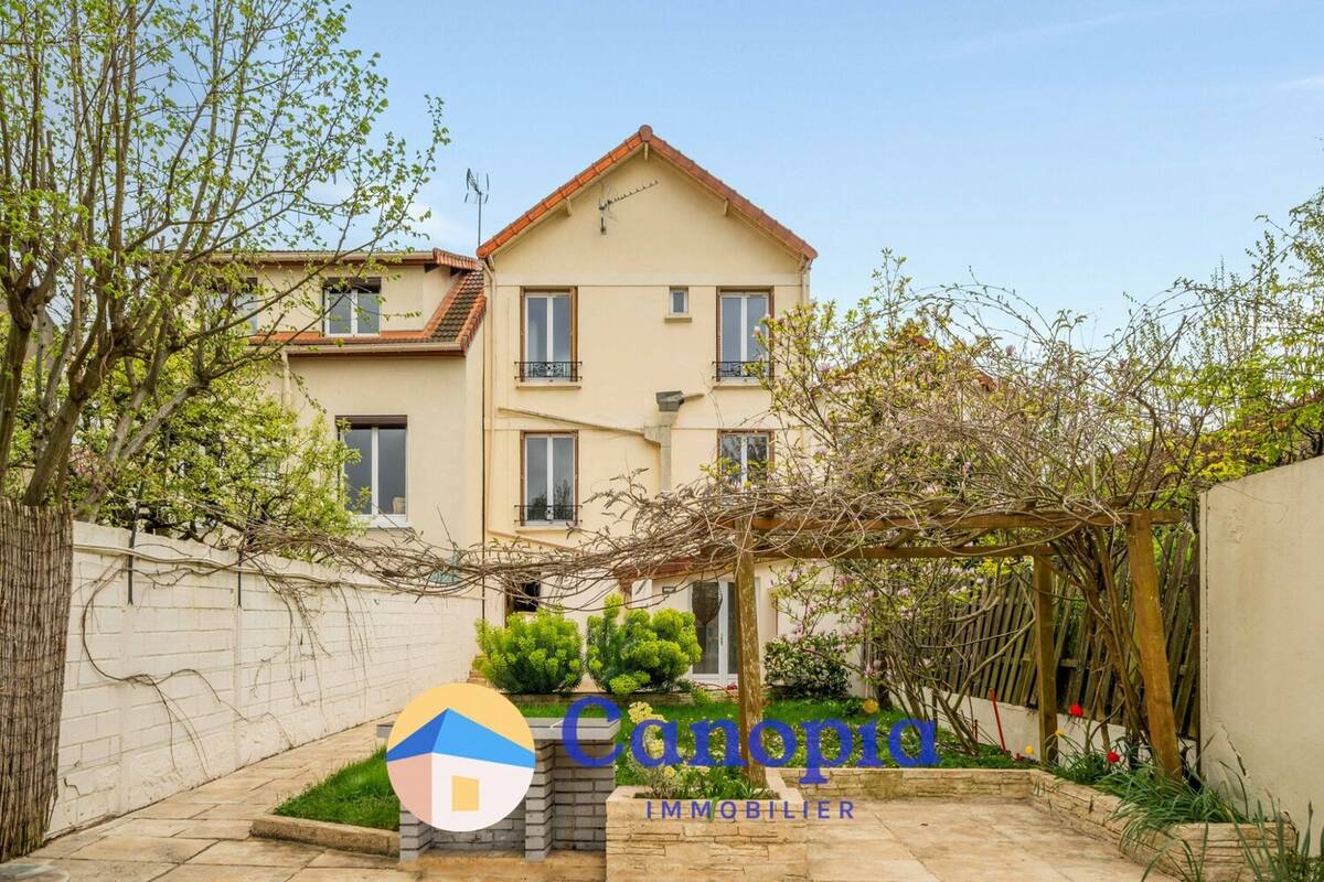 Maison à L'HAY-LES-ROSES