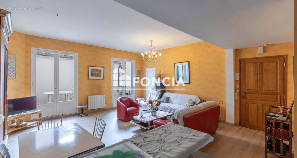 Appartement à TARBES